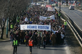 Podziękowali rodzicom marszem