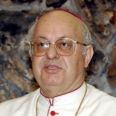 Sekretarz konklawe „w połowie kardynałem”