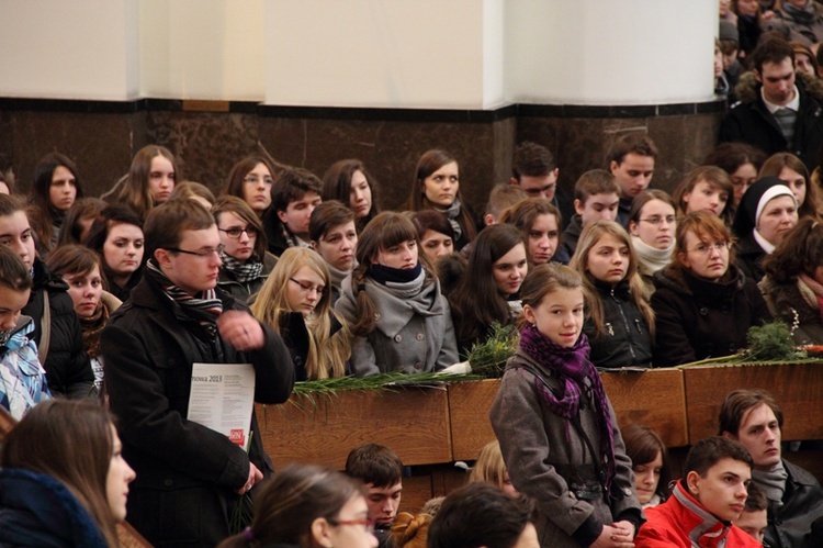 Światowy Dzień Młodzieży w katowickiej katedrze