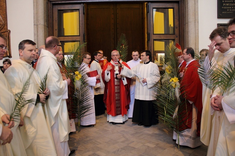 Światowy Dzień Młodzieży w katowickiej katedrze