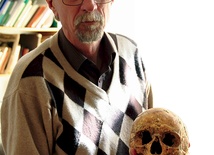 Henryk Głąb, kierownik Zakładu Antropologii UJ, zapowiada, że planowana publikacja, oparta między innymi na badaniach przeprowadzonych w Tyńcu, będzie ciekawa dla każdego, kto interesuje się wczesnym polskim średniowieczem 