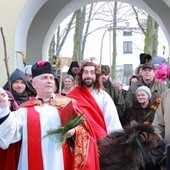 Jezus wjechał do Wejherowa przez Bramę Oliwską. To tu po powitaniach rozpoczęło się święcenie palm