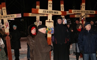 Wszyscy za krzyżem