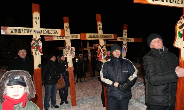 Wszyscy za krzyżem