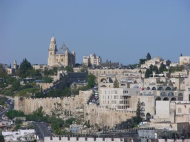Widok na Syjon i bazylikę Zaśnięcia NMP w Jerozolimie