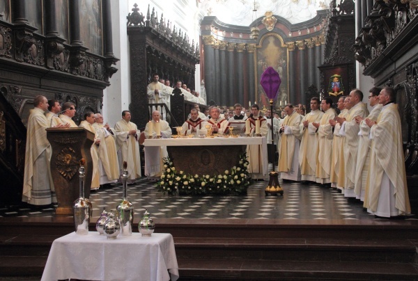 Msza św. Krzyżma w katedrze oliwskiej