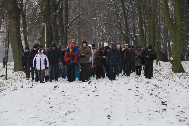 Droga Krzyżowa na kalwarii