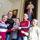 Jedno z pierwszych dziecięcych kół koronkowych w Tarnowie-Mościcach