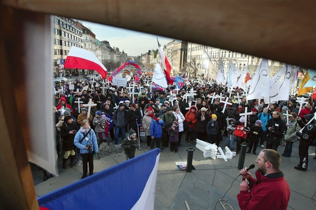 Marsz zakończył się  na pl. Wacława – uczestnicy włączyli się w apel o zakaz  aborcji w Czechach
