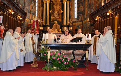 Wspólna Msza św w sandomierskiej katedrze