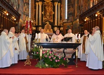 Wspólna Msza św w sandomierskiej katedrze