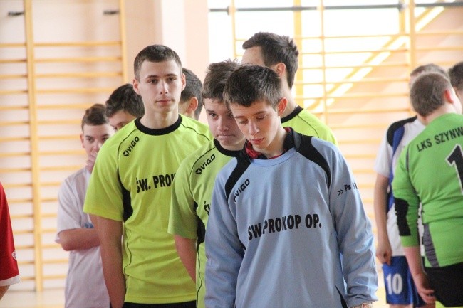 Brzesko. Finał rozgrywek LSO w piłkę nożną