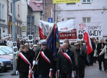 Obchody zorganizowało Obywatelskie Porozumienie Osób i Organizacji na rzecz Tradycji i Niepodległości 