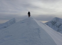 Tatry: lawinowa 3 i silny wiatr