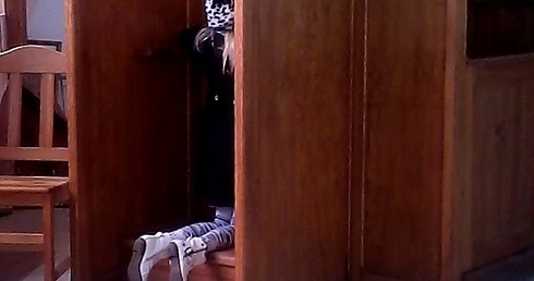 8-letnia Iga ma już I spowiedź za sobą