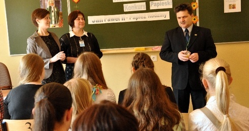 Głogowski konkurs papieski