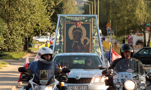 Motocykliści u Pani Jasnogórskiej