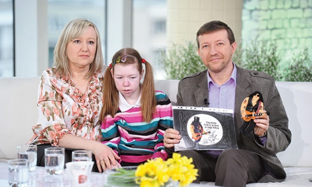 U 14-letniej Elizy Banickiej chorobę Niemanna-Picka C wykryto 8 lat temu. Jej rodzice na lecznie córki co roku muszą zebrać 500-600 tys. zł 