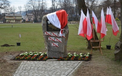 Mszana pamięta o Katyniu