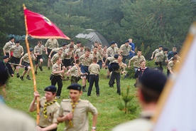 Organizacje harcerskie  obawiają się przejęcia  przez urzędników kontroli  nad kształtem wychowania młodzieży