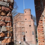 Pałac i park w Żmigrodzie