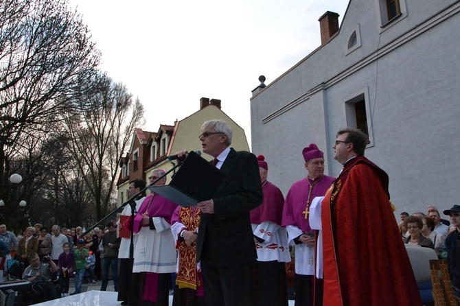 Św. Wojciech odsłonięty