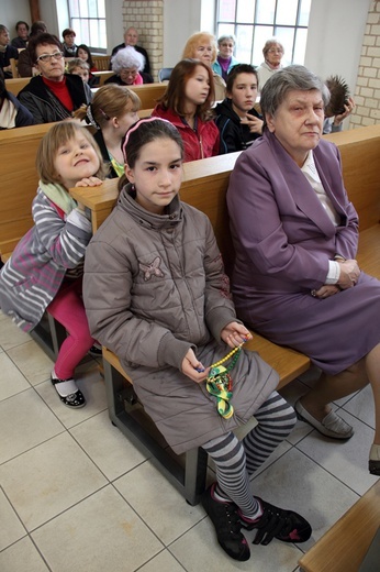 Koła różańcowe w centrum handlowym SCC