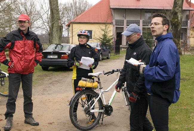 Rajd szlakiem zabytków sakralnych