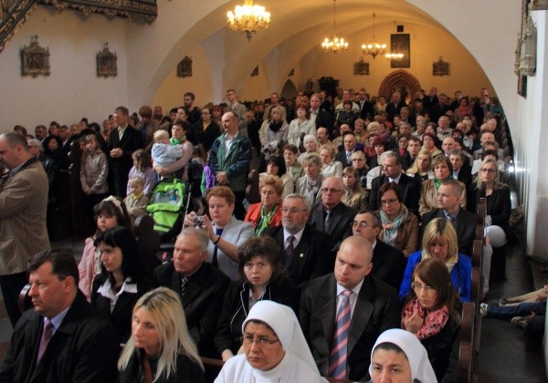 Pierwsza Msza Arcybiskupa