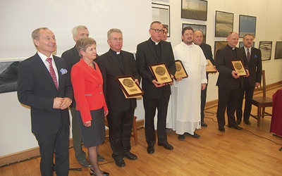  Gospodarze odnowionych obiektów odebrali wyróżnienia