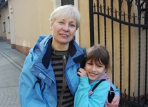 Elżbieta i Marysia Kopoczek z Pogwizdowa