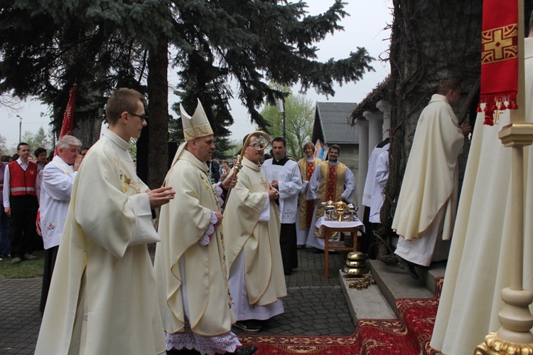 Eucharystia pątników z bp. Piotrem Gregerem