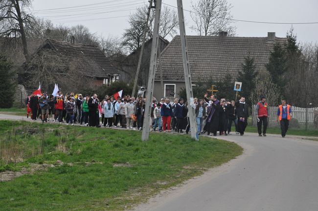 Piesza Pielgrzymka Promienista