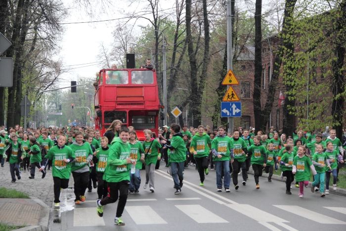 Mieszkańcy Żyrardowa uczili święto Konstytucji 3 Maja, biegnąc ulicami miasta