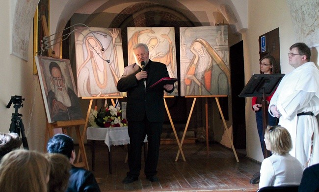  – Ta ekspozycja ma przypomnieć o zapomnianym a utalentowanym artyście – mówił w Sandomierzu Leszek Tyboń