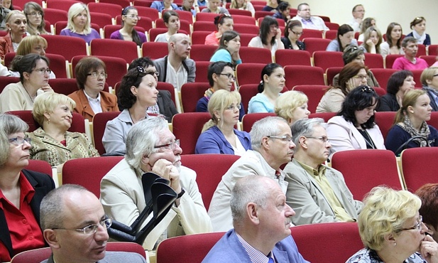 Ogólnopolska konferencja o szczęściu na UZ