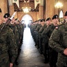 Uroczystości religijno-patriotyczne odbyły się w wielu miejscowościach naszej diecezji. Na zdjęciu: Kompania Honorowa Wojska Polskiego w katedrze
