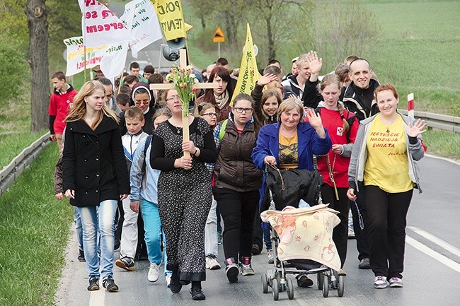  Pątnicy na szlaku w 2. rocznicę beatyfikacji