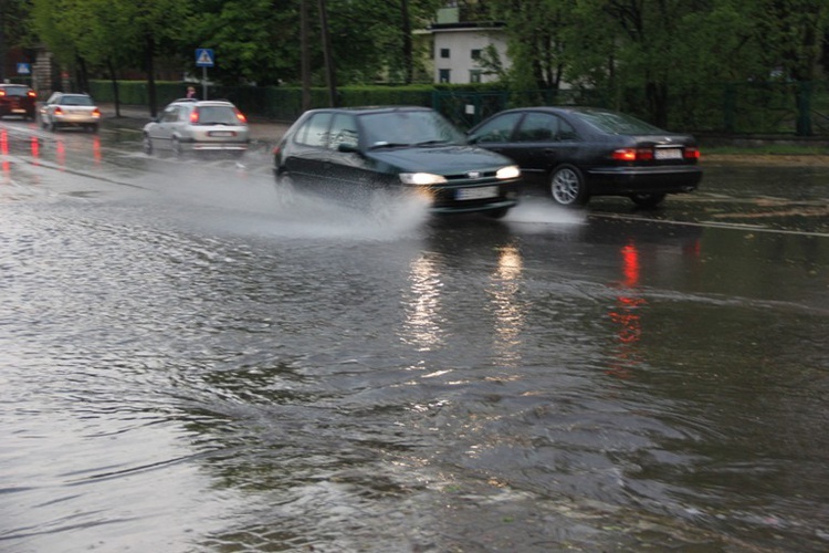 Burza nad Skierniewicami