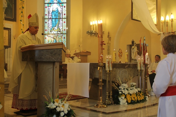 Wprowadzenie relikwii Jana Pawła II