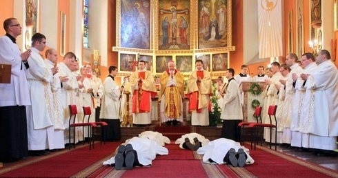 Święcenia diakonatu