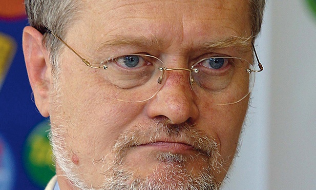  Piotr Nowina-Konopka  – kandydat na ambasadora RP przy Stolicy Apostolskiej