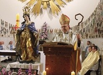  Uroczystej Eucharystii przewodniczył biskup Tadeusz Pikus