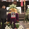 Z archikatedry św. Jana Chrzciciela ciało zmarłej zostało przewiezione na cmentarz Bródnowski