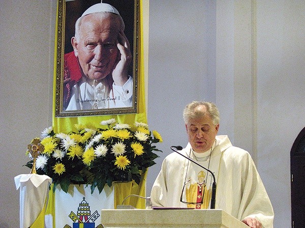  Ks. kan. Andrzej Wysocki prosił papieża Polaka o wstawiennictwo dla swojej parafii