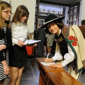 Jaś Trebunia-Tutka po raz pierwszy w życiu rozdawał autografy