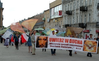 Członkowie ruchów i stowarzyszeń zapraszają do udziału w Tygodniu Ewangelizacyjnym