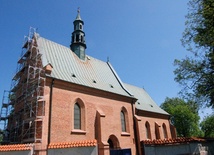 Między innymi dzięki wsparciu unijnemu z dnia na dzień pięknieje radomski kościół pw. św. Wacława