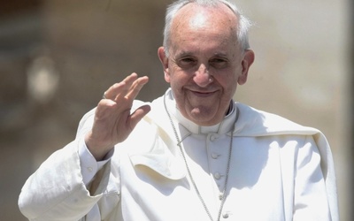Papież egzorcyzmował? Reakcja Watykanu