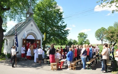 Dziękowali za 125 lat małego kościoła